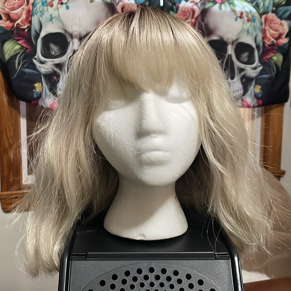 Cysterwigs synthetic wig.
